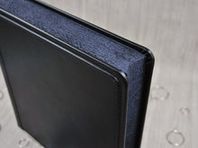 Carica l'immagine nel visualizzatore di Gallery, Full Black True Leather Scrapbook for Pictures Handcrafted in Italy by Giovelli Design