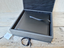 Carica l'immagine nel visualizzatore di Gallery, Total Black Photographic Album with Coordinated Box by Giovelli Design
