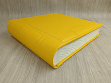 Carica l'immagine nel visualizzatore di Gallery, Custom Traditional Tuscan Leather Photographic Album by Giovelli Design