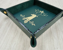 Carica l'immagine nel visualizzatore di Gallery, tuscany leather valet tray for winter home decor by Giovelli Design