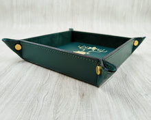 Carica l'immagine nel visualizzatore di Gallery, details and finishes of a valet tray with a gold foil winter-themed illustration by Giovelli Design