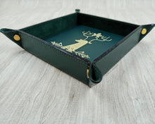 Carica l'immagine nel visualizzatore di Gallery, luxury pocket emptier christmas themed by Giovelli Design