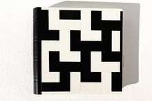 Carica l'immagine nel visualizzatore di Gallery, elegant traditional family album for memorabilia by Giovelli Design