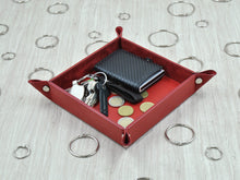Carica l'immagine nel visualizzatore di Gallery, leather coin tray by Giovelli Design