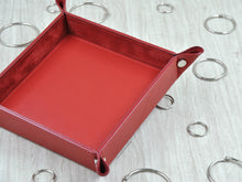 Carica l'immagine nel visualizzatore di Gallery, reg genuine leather valet tray by Giovelli Design