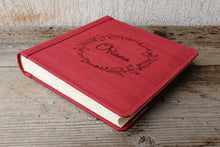 Carica l'immagine nel visualizzatore di Gallery, stylish red non leather photo book by Giovelli Design