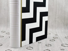 Carica l'immagine nel visualizzatore di Gallery, handmade multicolored keepsake album by Giovelli Design