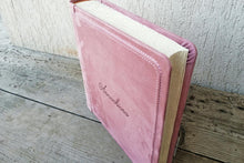 Load image into Gallery viewer, Picture from above of an enchanting pink photo album by Giovelli Design