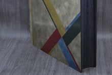 Carica l'immagine nel visualizzatore di Gallery, particular of artistic design on a mosaic front cover by Giovelli Design