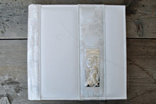 Carica l'immagine nel visualizzatore di Gallery, fancy white first holy communion photo book italian handmade by Giovelli Design