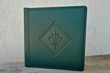 Load image into Gallery viewer, standing genuine leather scrapbook by giovelli design