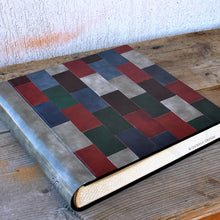 Carica l'immagine nel visualizzatore di Gallery, patchwork leather wedding photo album handmade in italy