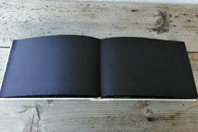 Carica l'immagine nel visualizzatore di Gallery, opened album with black pages