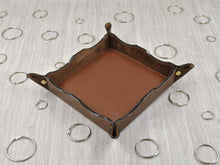 Load image into Gallery viewer, handmade in Italy middle brown catchall by Giovelli Design
