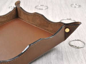 valet tray with non-openable studs by Giovelli Design
