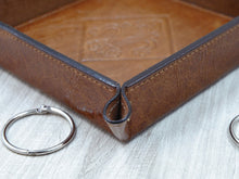 Carica l'immagine nel visualizzatore di Gallery, elegant brown true leather catchall by Giovelli Design