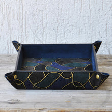 Carica l'immagine nel visualizzatore di Gallery, fancy square storage tray handmade in Italy by Giovelli Design