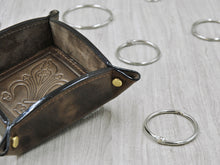 Carica l'immagine nel visualizzatore di Gallery, little valet tray by Giovelli Design