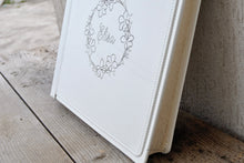 Load image into Gallery viewer, family leather album with white pages by Giovelli Design
