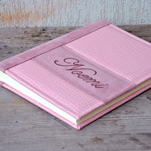 Carica l&#39;immagine nel visualizzatore di Gallery, classy pink photo album for girl by Giovelli Design
