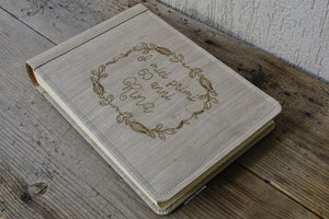 beige keepsake album by Giovelli Design