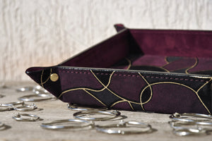 elegant tuscan leather pocket emptier by Giovelli Design